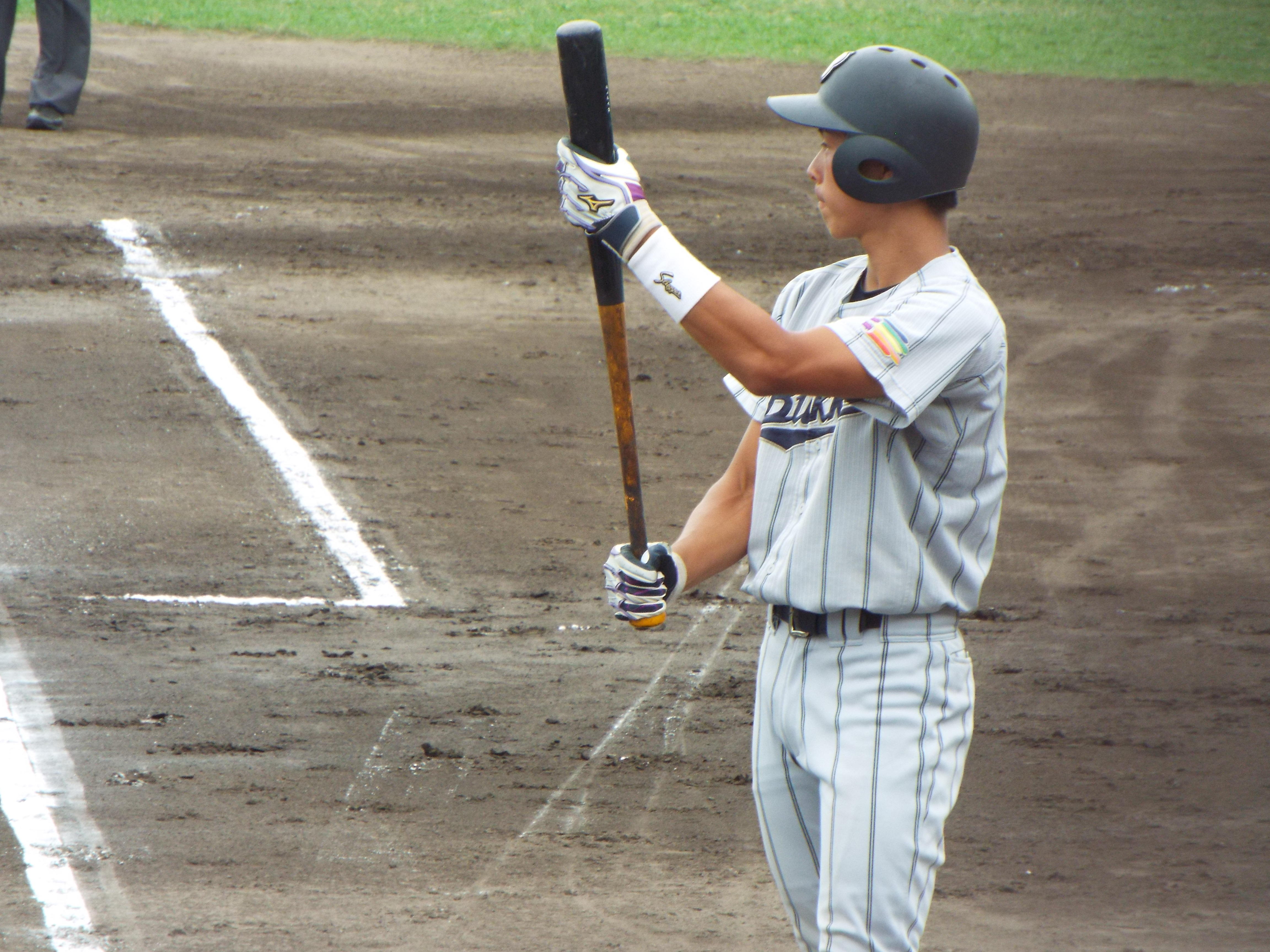 http://baseballclub.bukkyo-u.ac.jp/news/DSCF0670.JPG